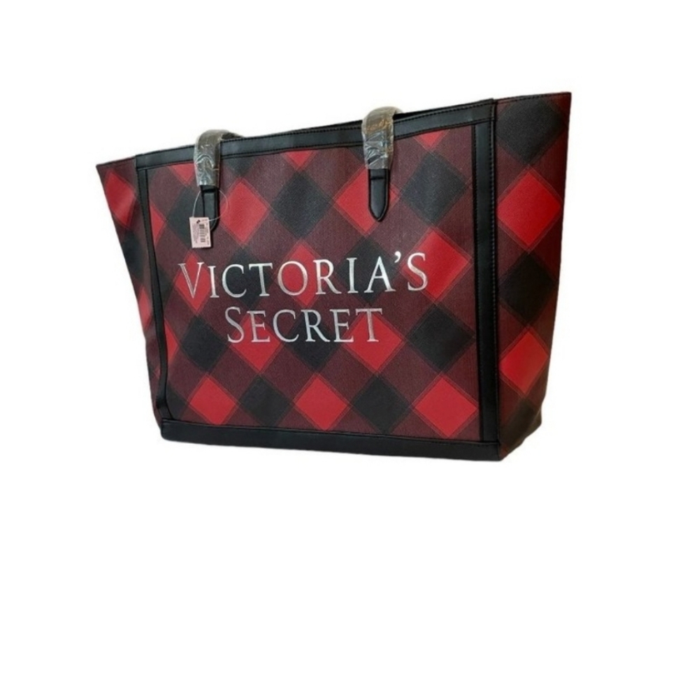 Victoria's Secret Red Black Plaid Holiday Weekender Tote Limited Edition 2021